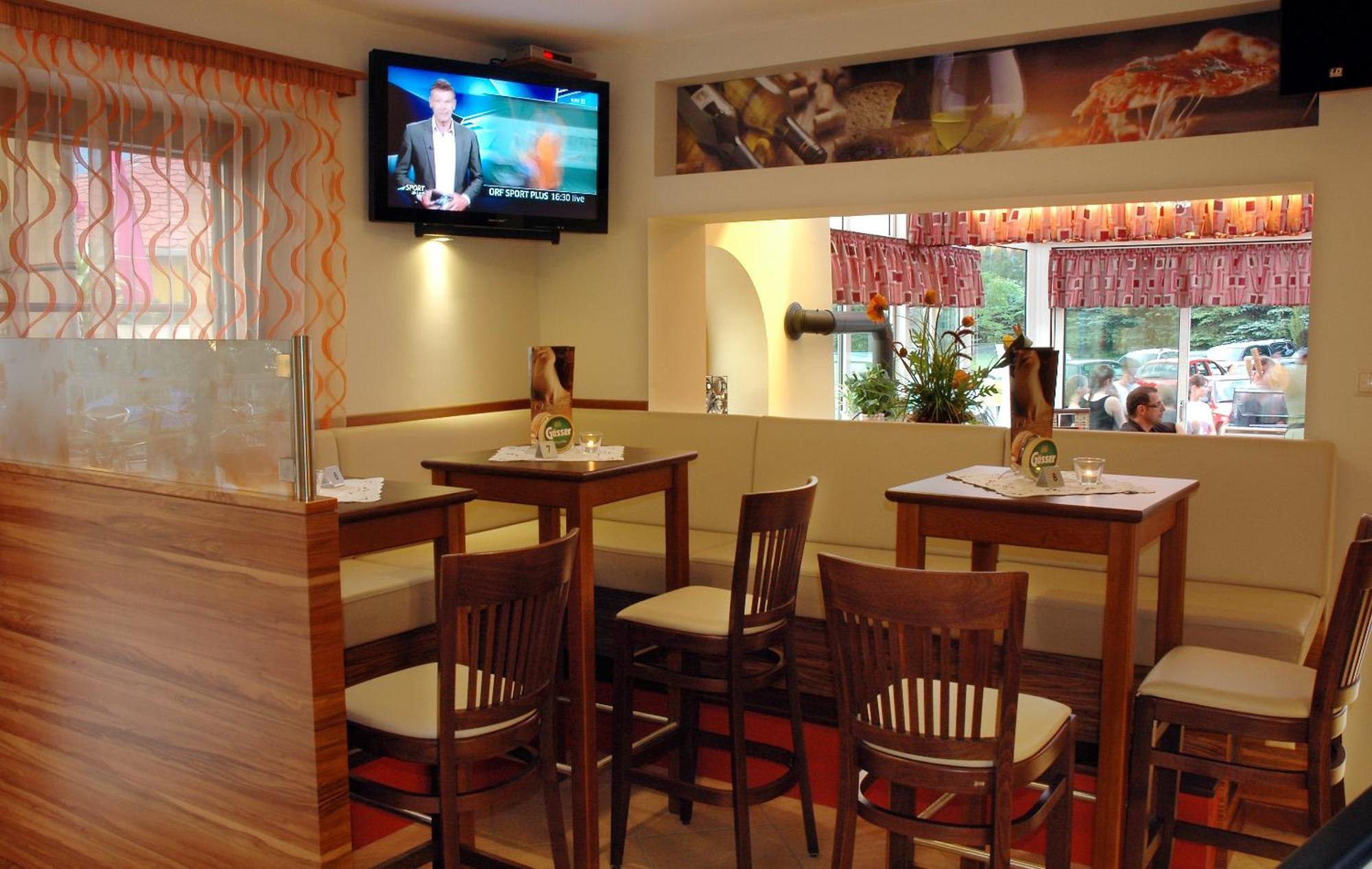 Gaestehaus Krappinger/Pizzeria Mamma Mia Ossiach Exteriér fotografie
